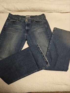515 Levi's Womens 12 Straight Cut